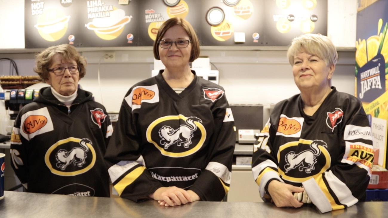Naistentiimi Kärpättäret